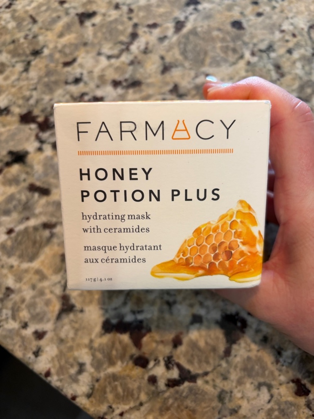 Farmacy Honey Potion Plus Hydrating Mask - White and Yellow